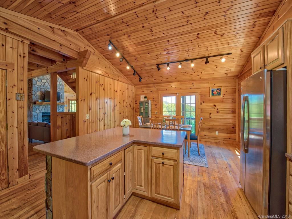 438 Sheep Pasture Road Waynesville, NC 28785 - Photo 13 of 36 Gallery Image 13