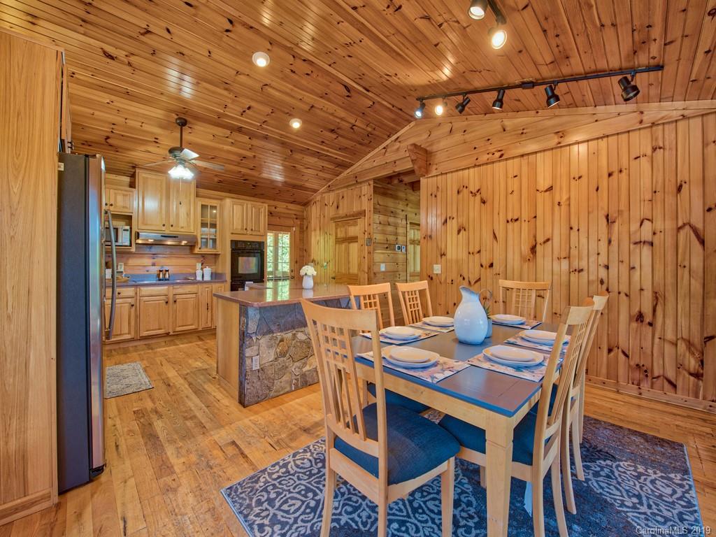 438 Sheep Pasture Road Waynesville, NC 28785 - Photo 15 of 36 Gallery Image 15