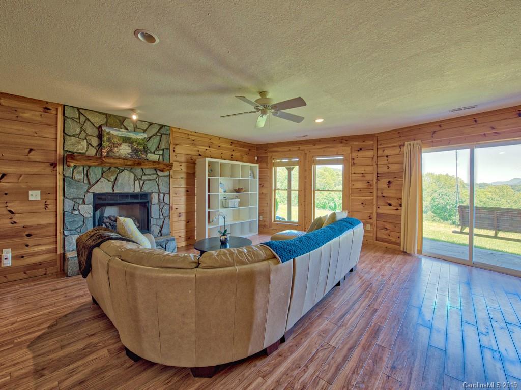 438 Sheep Pasture Road Waynesville, NC 28785 - Photo 24 of 36 Gallery Image 24