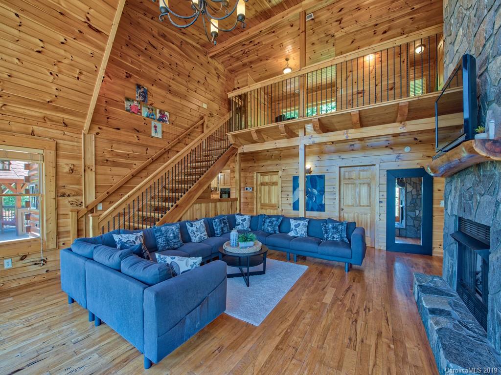 438 Sheep Pasture Road Waynesville, NC 28785 - Photo 6 of 36 Gallery Image 6