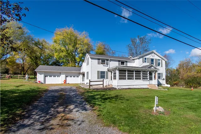 $269,900 | 2705 Montrose Lane, Sennett, NY 13021