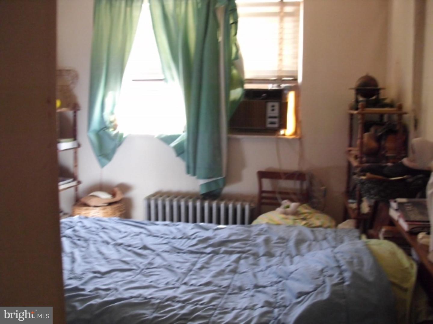 1044 Tree Street Philadelphia, PA 19148 - Photo 10 of 19 Bedroom