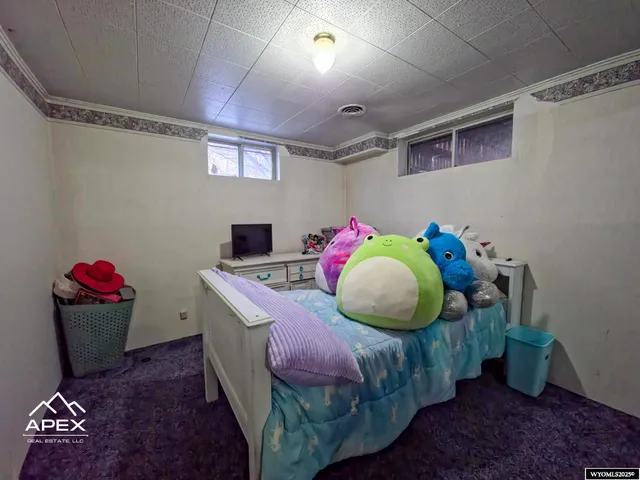 $279,000 | 633 18th Street, Evanston, WY 82930