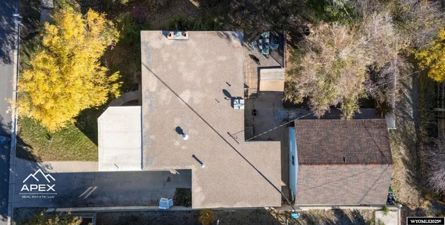 $279,000 | 633 18th Street, Evanston, WY 82930