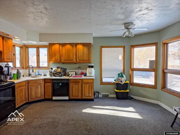 $269,000 | 633 18th Street, Evanston, WY 82930