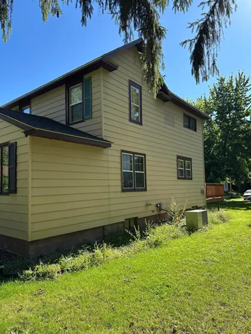 $95,900 | 352 3rd Street, Tracy, MN 56175