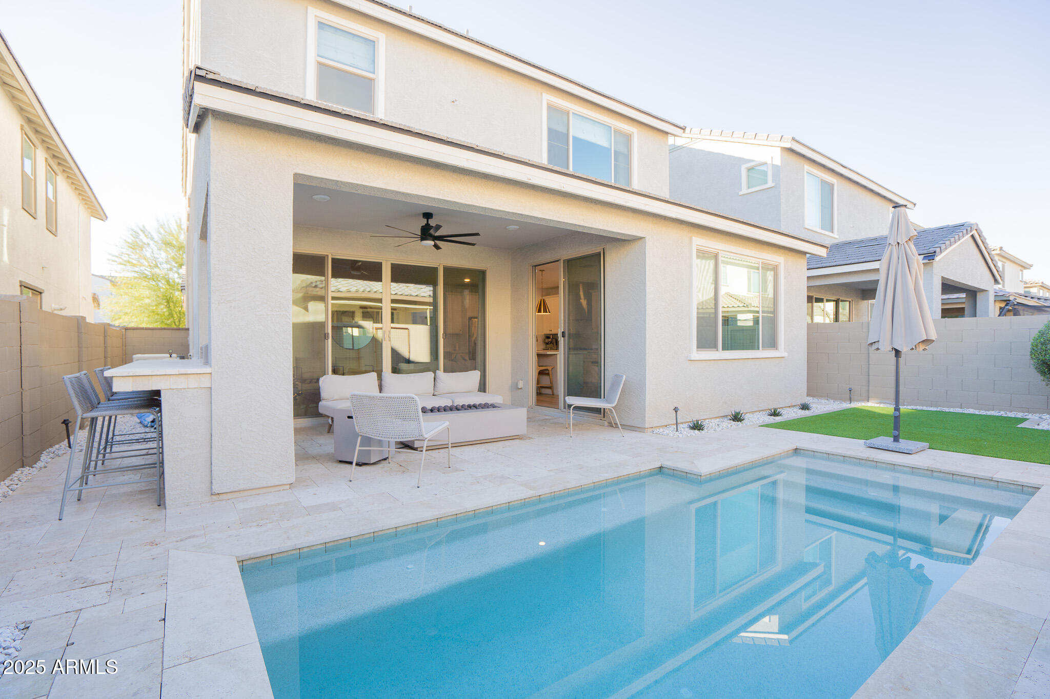10050 East Tiburon Avenue Mesa, AZ 85212 - Photo 43 of 47 a spacious bathroom with a granite countertop sink and mirror