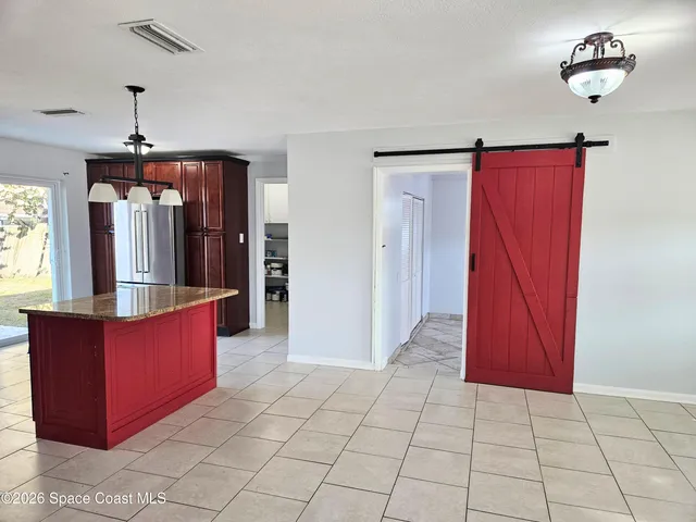 $339,900 | 435 South Courtenay Parkway, Merritt Island, FL 32952