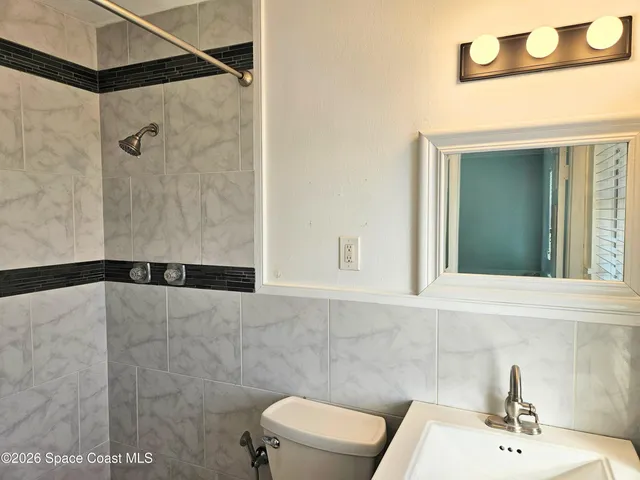 $339,900 | 435 South Courtenay Parkway, Merritt Island, FL 32952