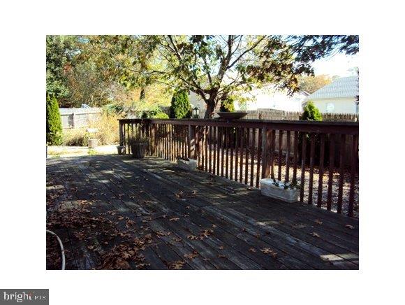 137 Marlin Road Manahawkin, NJ 08050 - Photo 20 of 22 Gallery Image 20