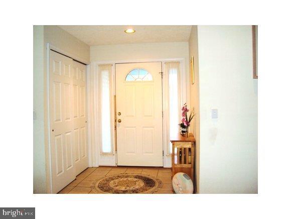 137 Marlin Road Manahawkin, NJ 08050 - Photo 4 of 22 Gallery Image 4