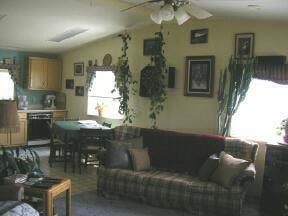 1254 Slavin Road Yakima, WA 98903 - Photo 3 of 5 a living room with furniture and a window