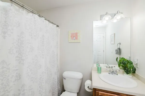 $500,000 | 1 Harbor Mist Drive, Unit 1, Fairhaven, MA 02719