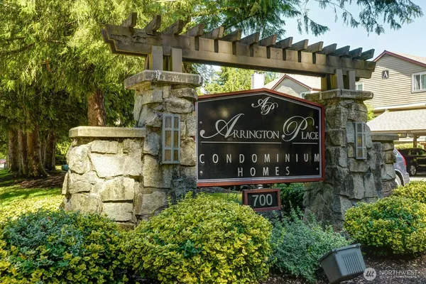 $420,000 | 700 Front Street South, Unit E 103, Issaquah, WA 98027