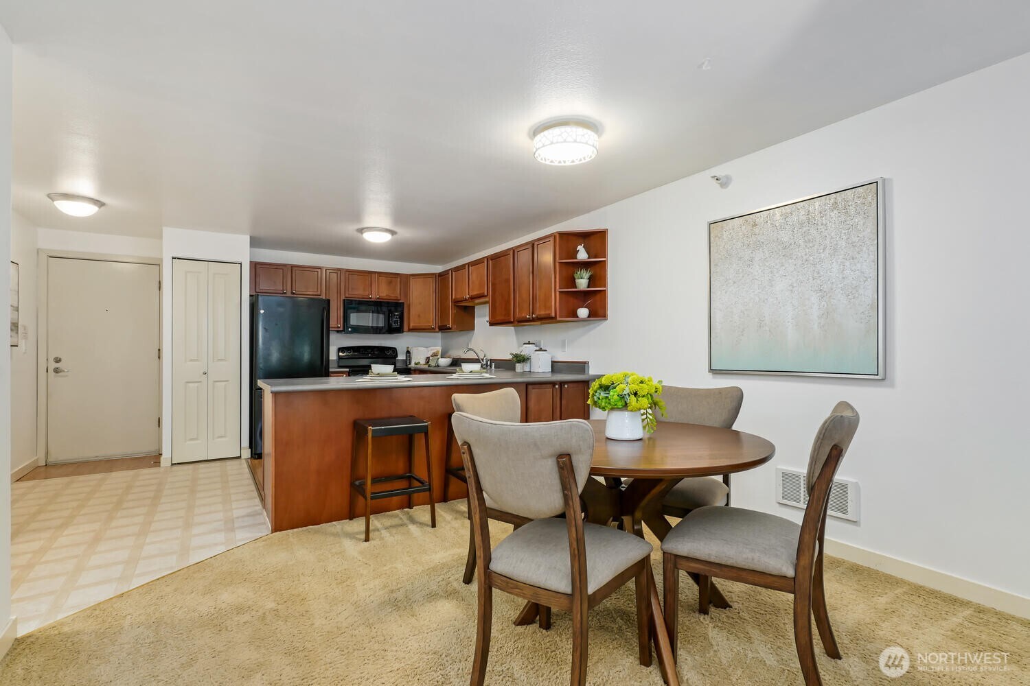 700 Front Street South, Unit E 103 Issaquah, WA 98027 - Photo 7 of 18