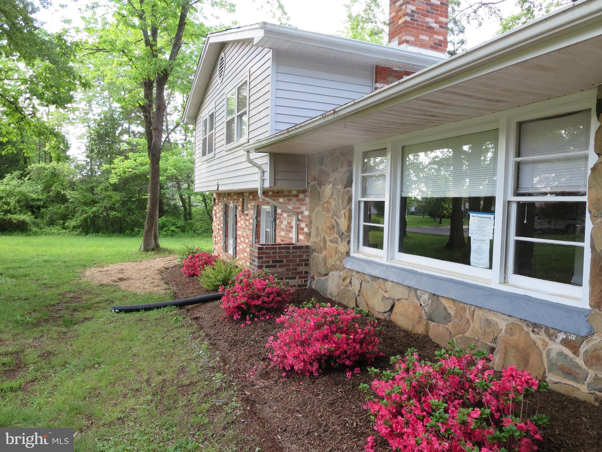 12245 Davis Road Remington, VA 22734 - Photo 13 of 24 Exterior (Front)
