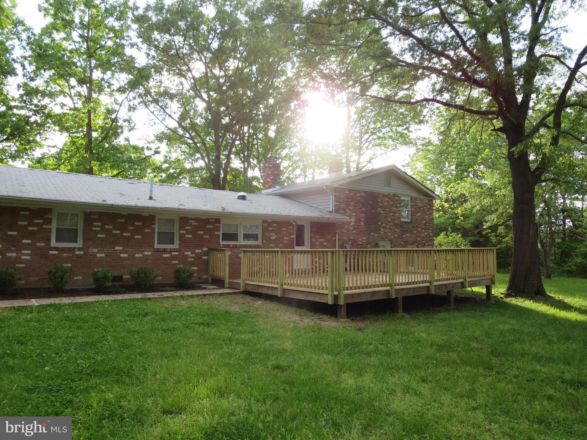 12245 Davis Road Remington, VA 22734 - Photo 17 of 24 Exterior (Rear)