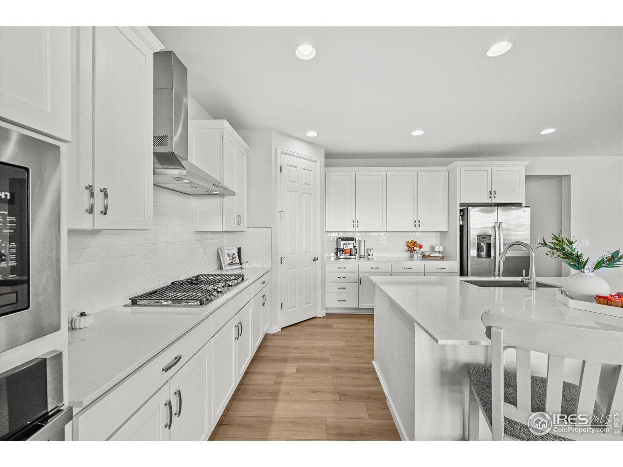 950 Rustling Street Windsor, CO 80550 - Photo 6 of 49 Gallery Image 6