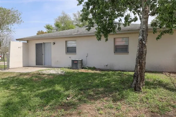 $1,585 | 918 Grape Avenue, St. Cloud, FL 34769