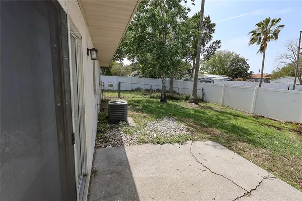 $1,585 | 918 Grape Avenue, St. Cloud, FL 34769