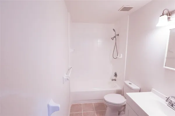 $1,585 | 918 Grape Avenue, St. Cloud, FL 34769