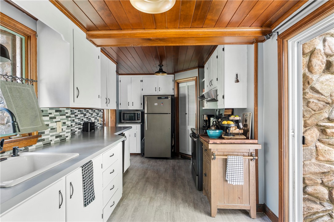 96 Pole Bridge Road Scituate, RI 02857 - Photo 11 of 43