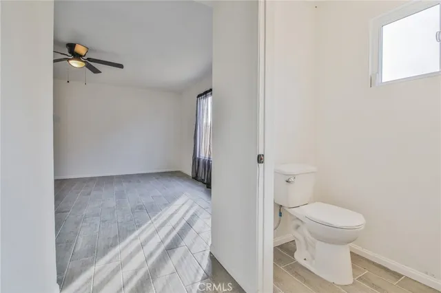 $669,900 | 1693 East 110th Street, Los Angeles, CA 90059