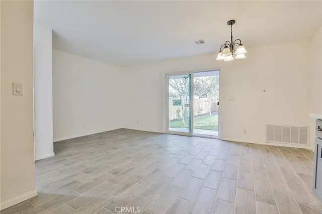 $669,900 | 1693 East 110th Street, Los Angeles, CA 90059