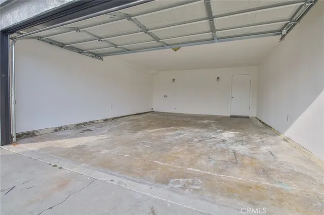 $669,900 | 1693 East 110th Street, Los Angeles, CA 90059