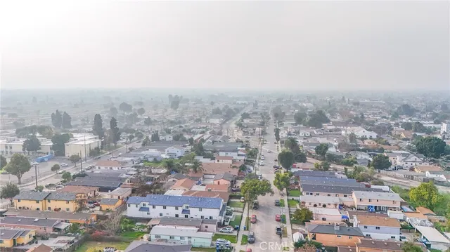 $669,900 | 1693 East 110th Street, Los Angeles, CA 90059