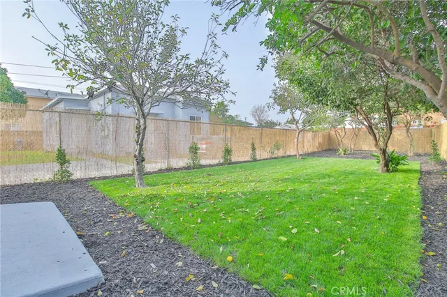$669,900 | 1693 East 110th Street, Los Angeles, CA 90059
