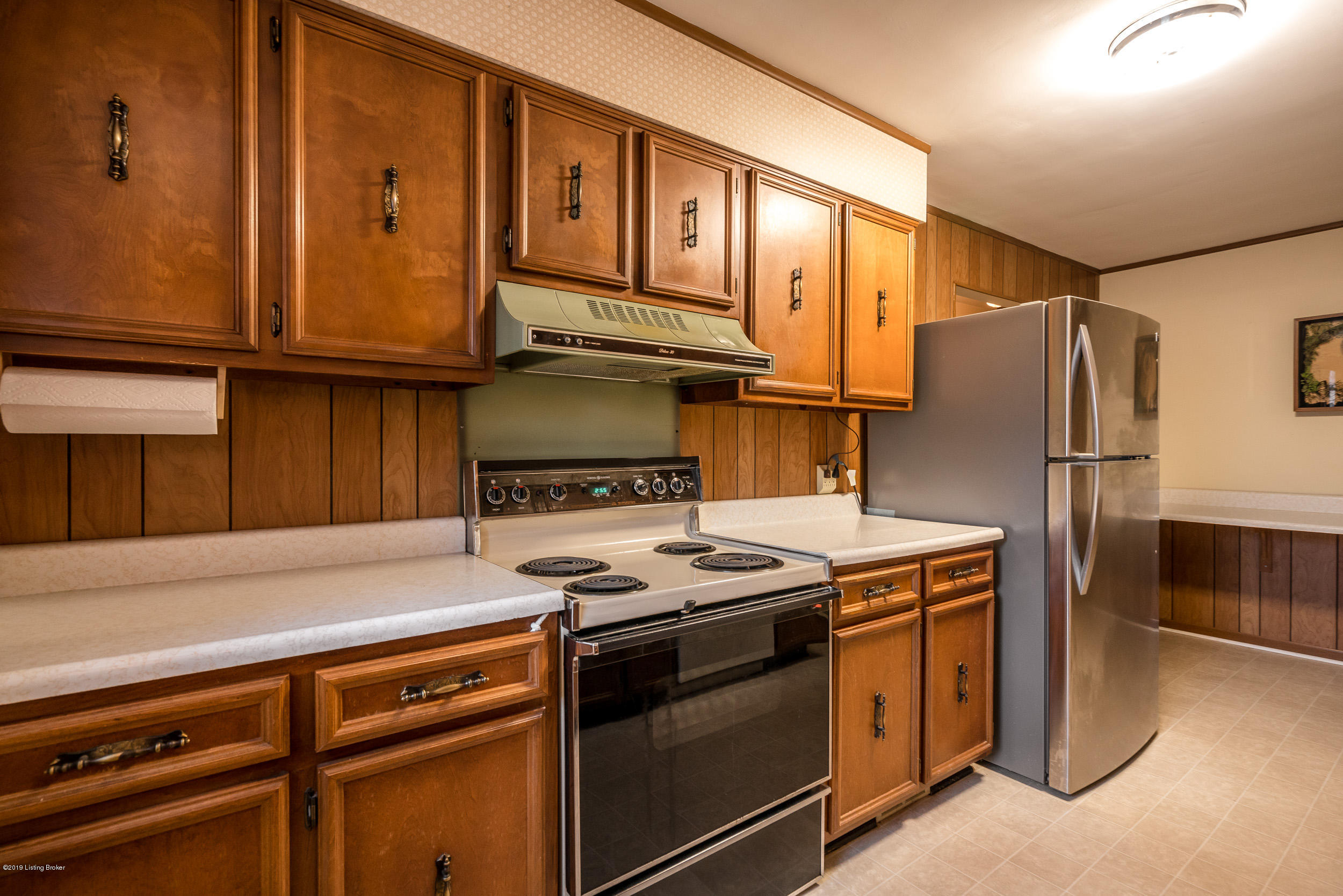 7401 Mt Washington Road Louisville, KY 40229 - Photo 7 of 35 7401 Mount Washington Road-17