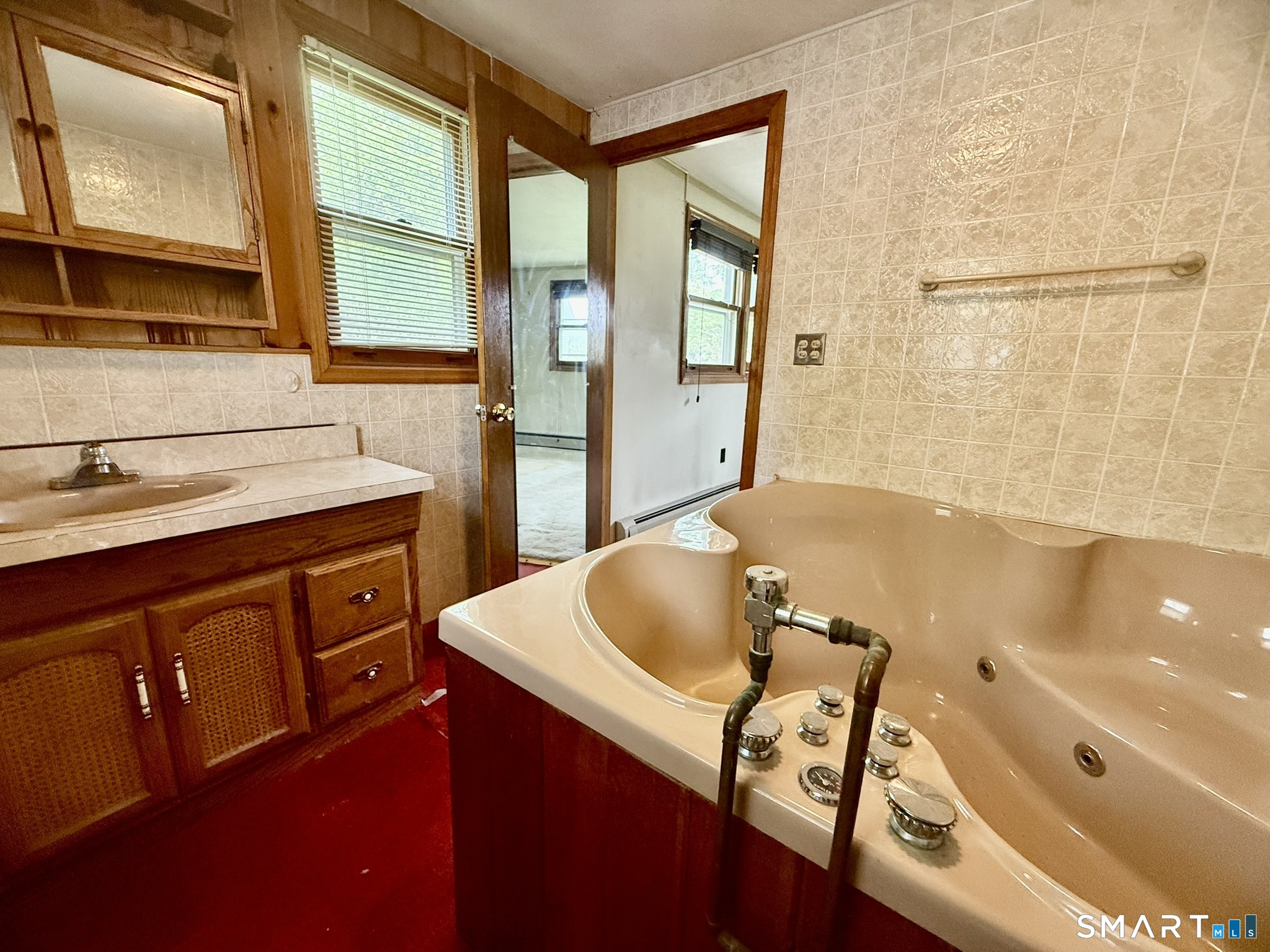403 Woodtick Road Waterbury, CT 06705 - Photo 15 of 23
