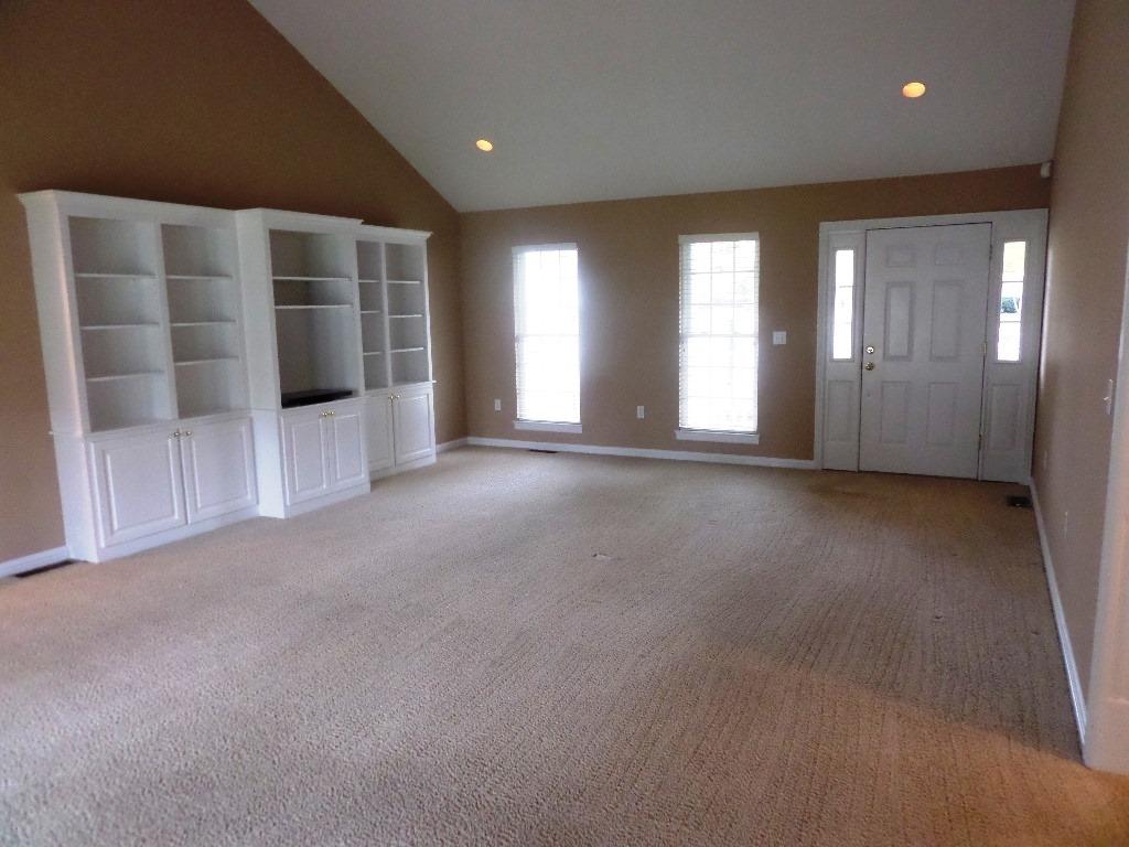 115 Graham Place Oak Ridge, TN 37830 - Photo 12 of 33 livingroom