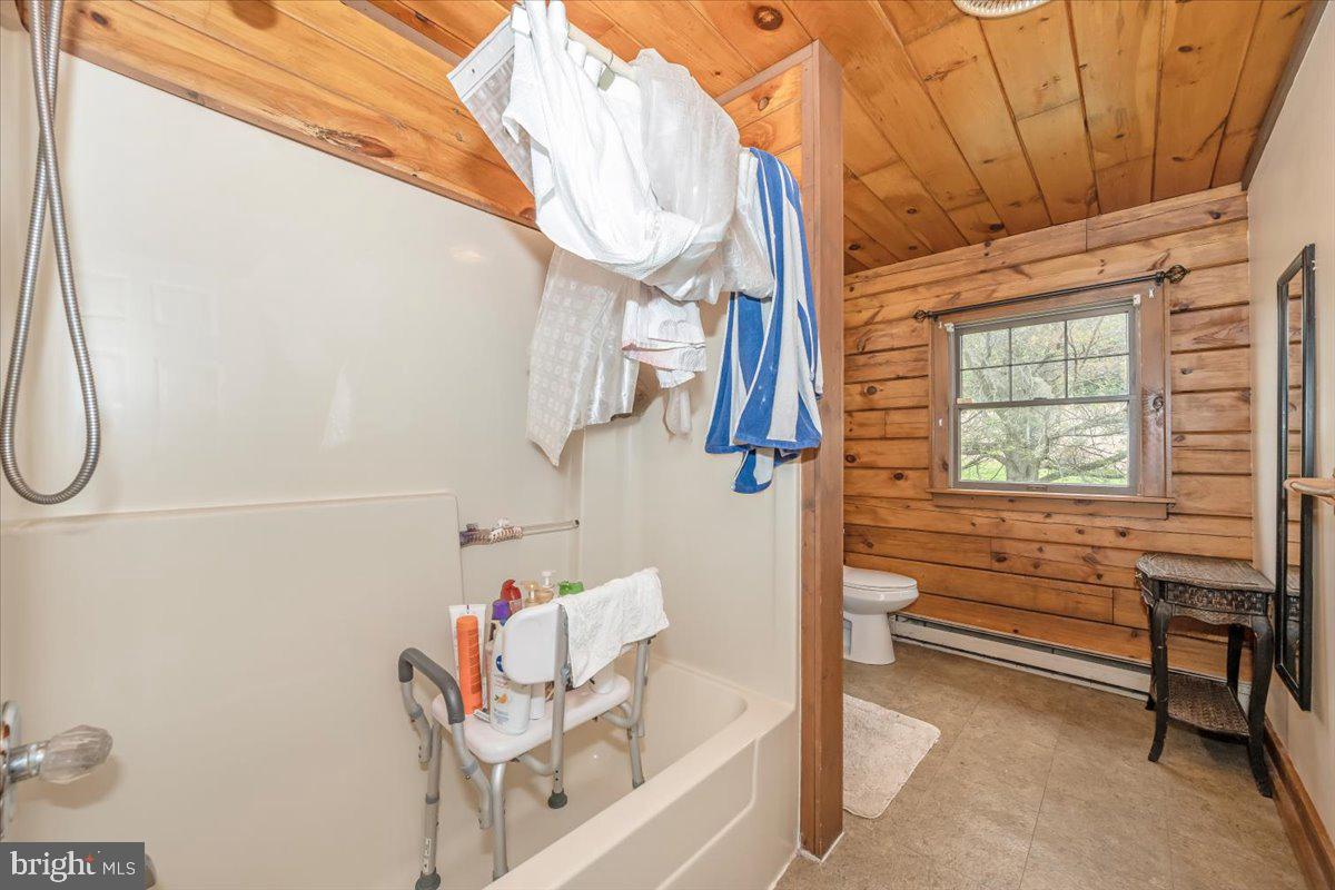 2635 Valley Road Seven Valleys, PA 17360 - Photo 26 of 69