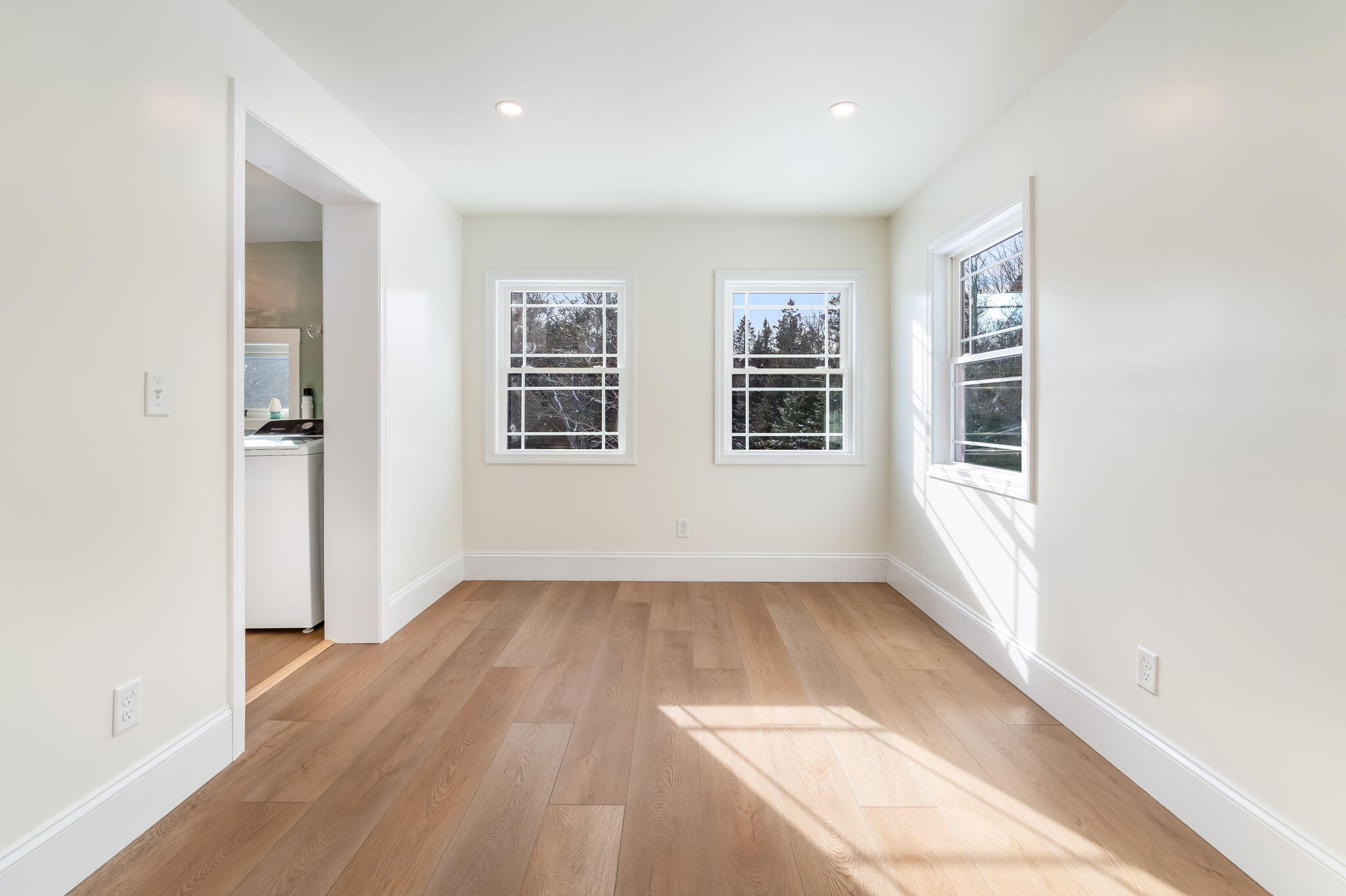 925 Main Road Holden, ME 04429 - Photo 15 of 63 4-web-or-mls-925-main-rd