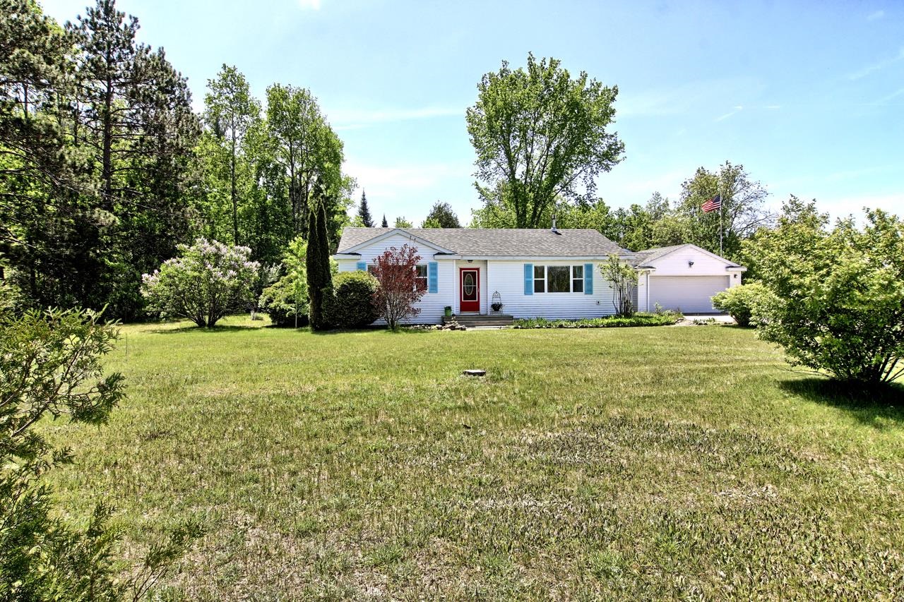 8981 Platte Road Beulah, MI 49617 - Photo 2 of 53 1911566-1.JPG