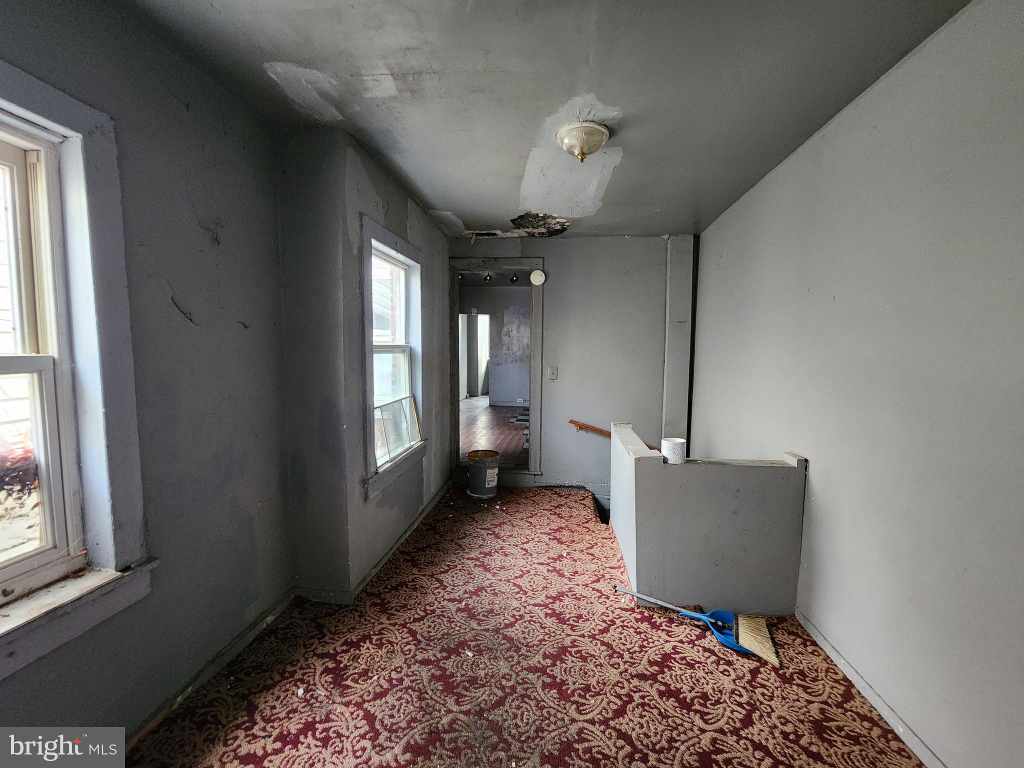 526 North Chester Street Baltimore, MD 21205 - Photo 13 of 26 a view of an empty room with a window