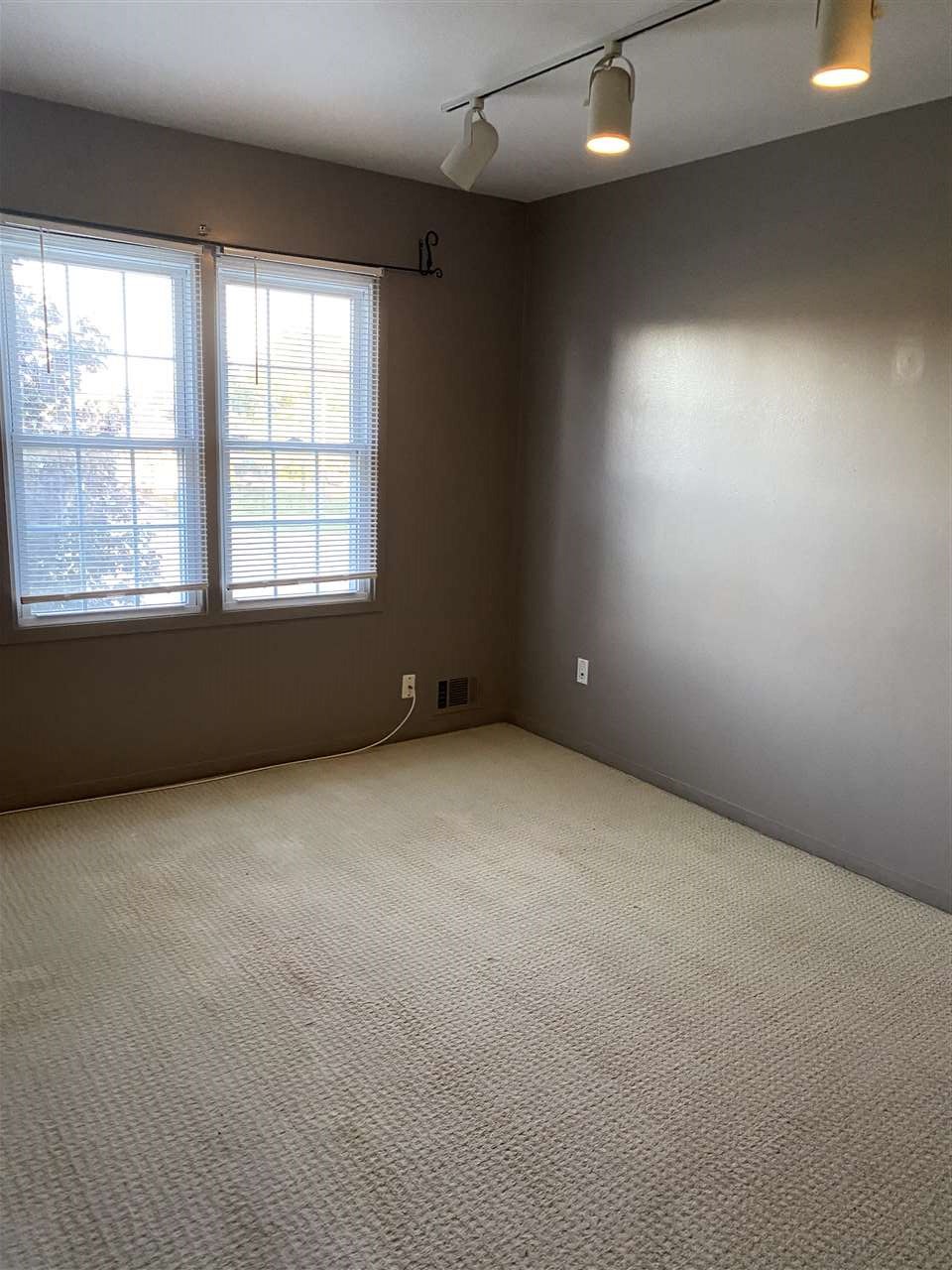 31051 Hoover Road Warren, MI 48093 - Photo 18 of 29