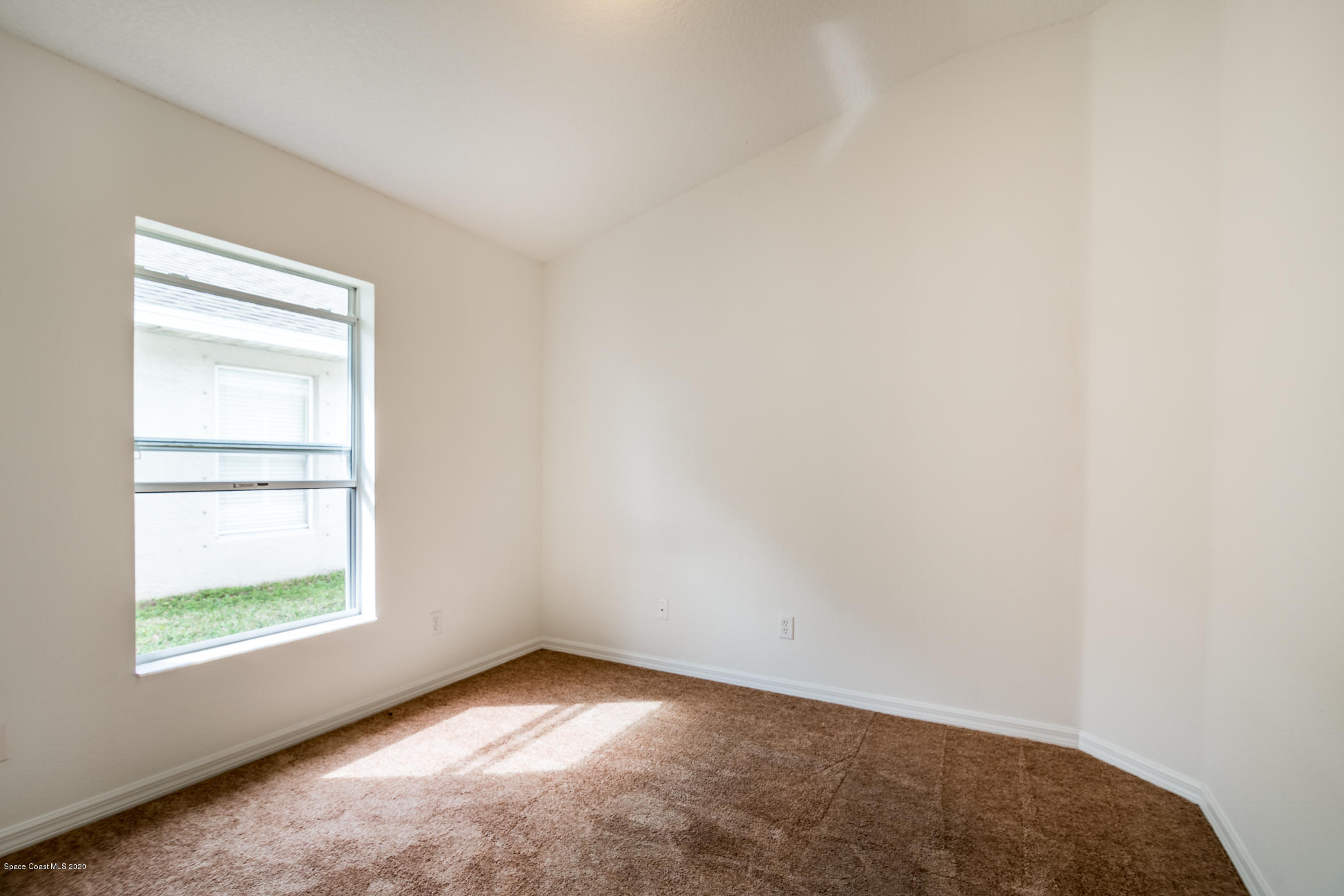 4800 Decatur Circle Melbourne, FL 32934 - Photo 8 of 16 19539228-8