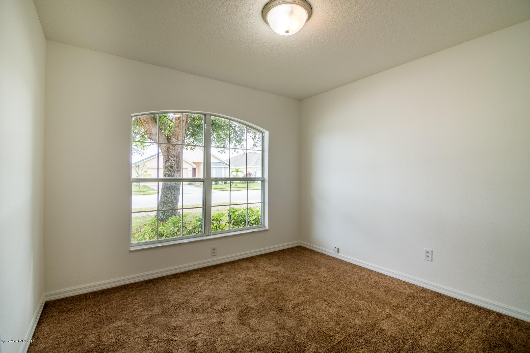 4800 Decatur Circle Melbourne, FL 32934 - Photo 10 of 16 19539228-10