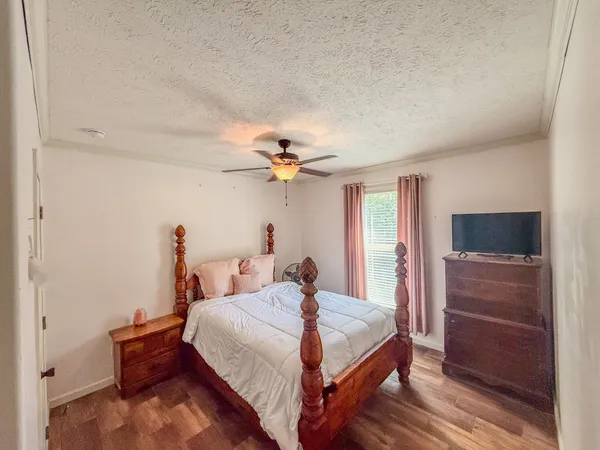 $425,000 | 137 Hawkins Road, Westmoreland, TN 37186