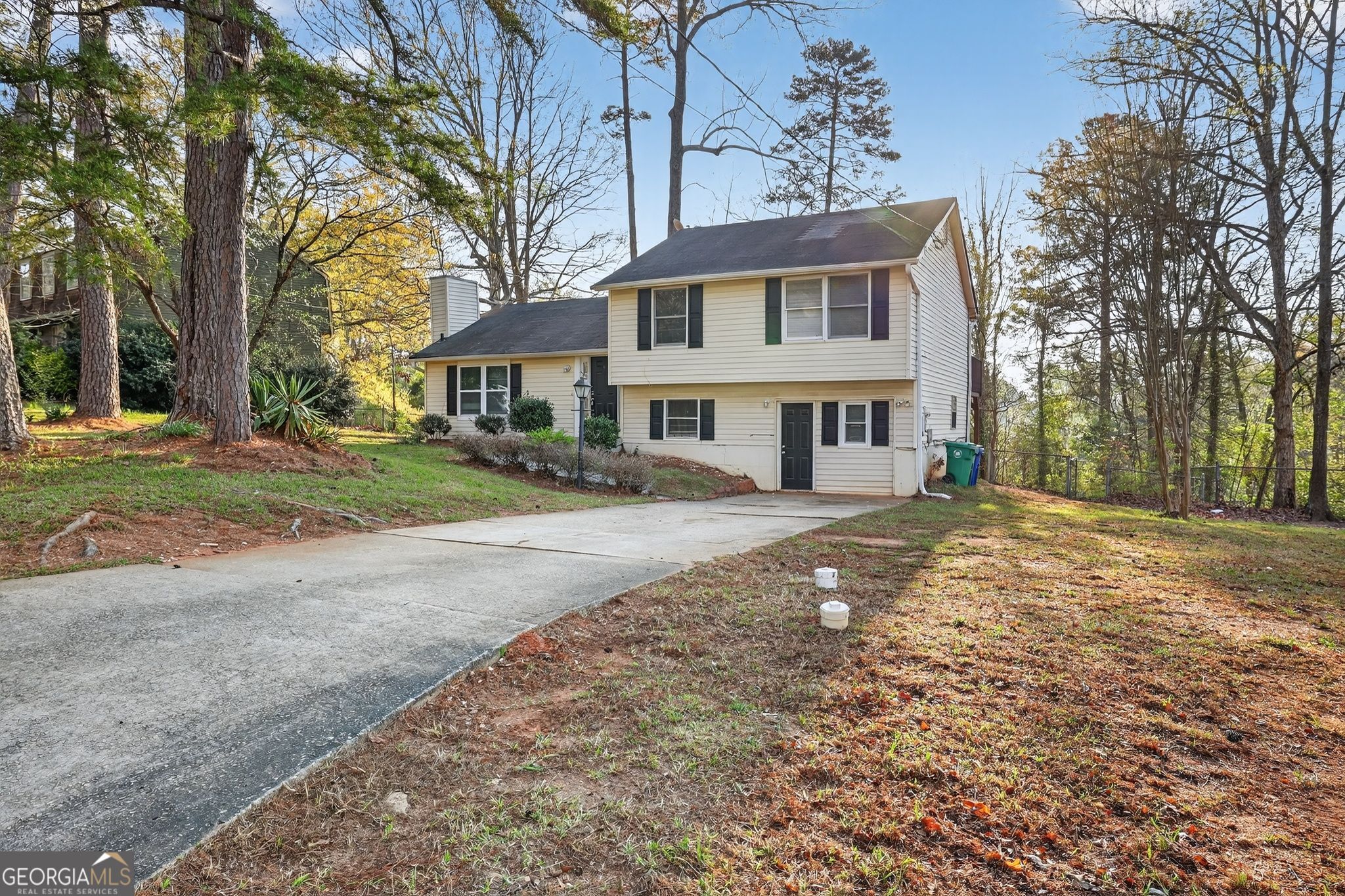 3798 Radcliffe Boulevard Decatur, GA 30034 - Photo 2 of 32 a front view of a house with a yard