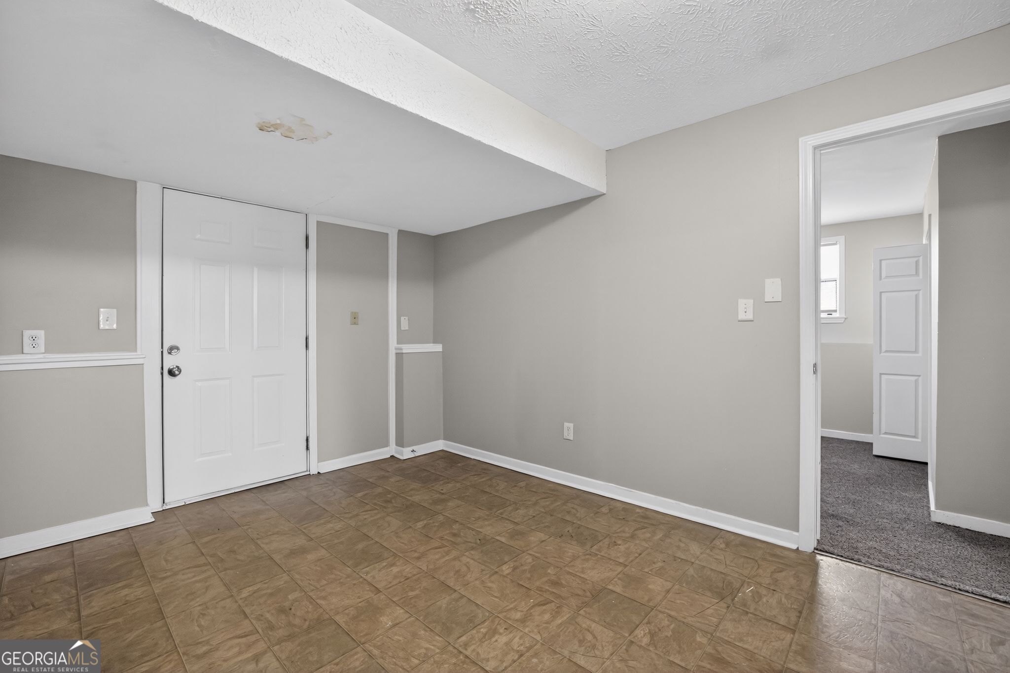3798 Radcliffe Boulevard Decatur, GA 30034 - Photo 31 of 32 a view of an empty room