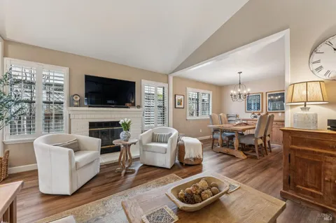 $719,000 | 1239 Herbazal Street, Sonoma, CA 95476