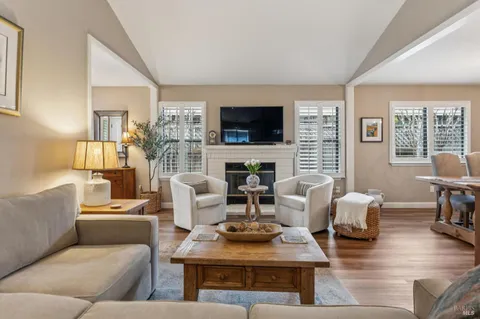 $719,000 | 1239 Herbazal Street, Sonoma, CA 95476