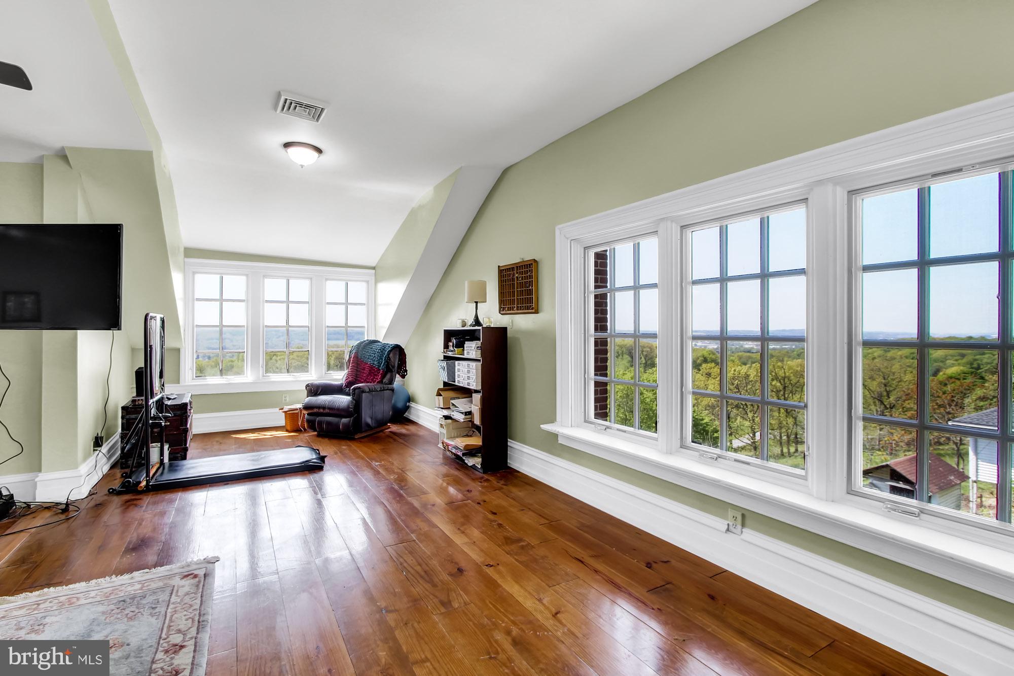 3937 Ridgewood Road York, PA 17406 - Photo 22 of 53 Gallery Image 22