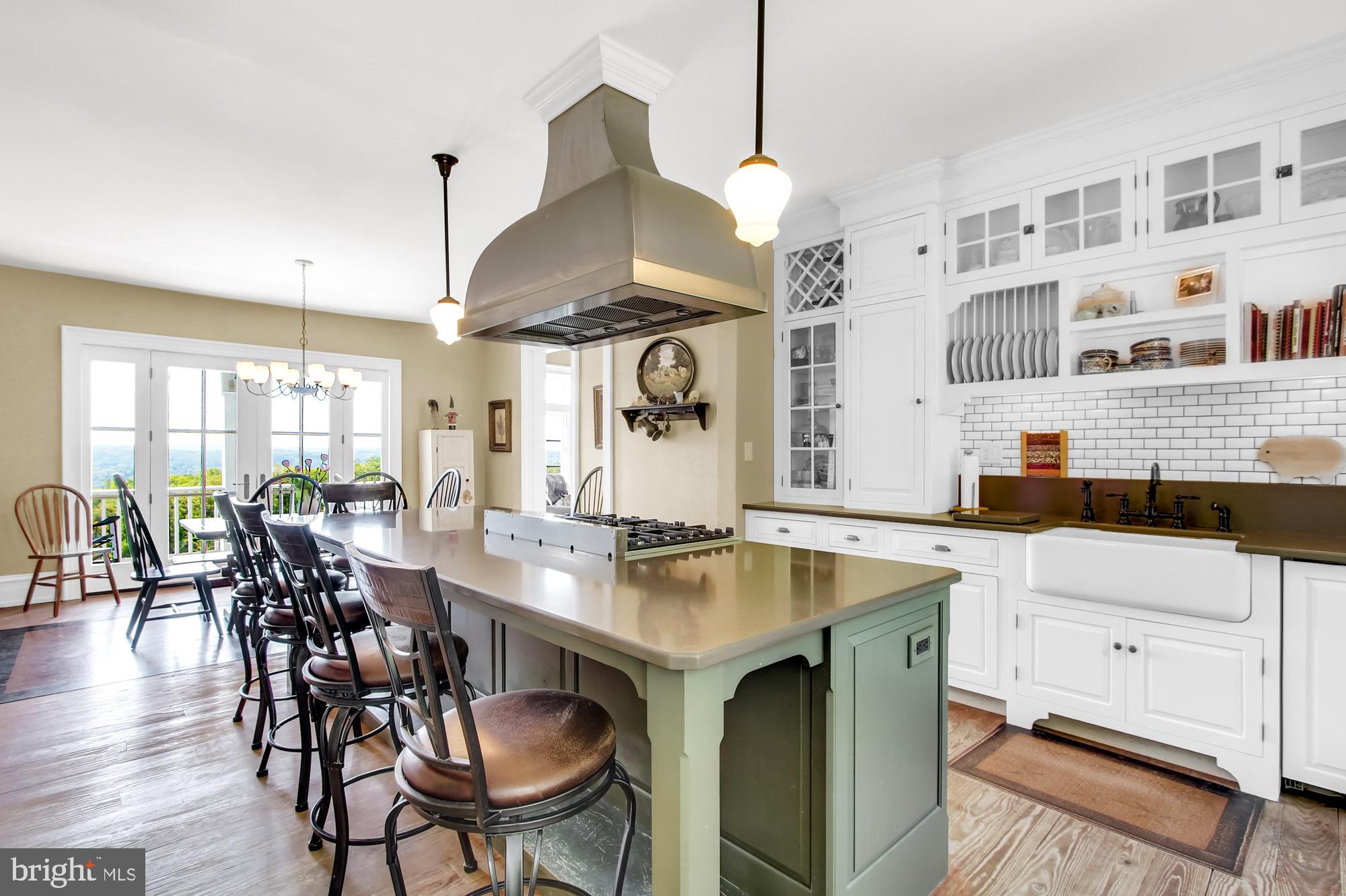 3937 Ridgewood Road York, PA 17406 - Photo 8 of 53 Gallery Image 8
