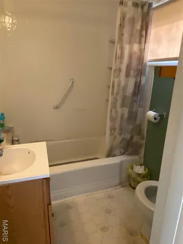 $12,500 | 655 North Talmadge Street, Witt, IL 62094