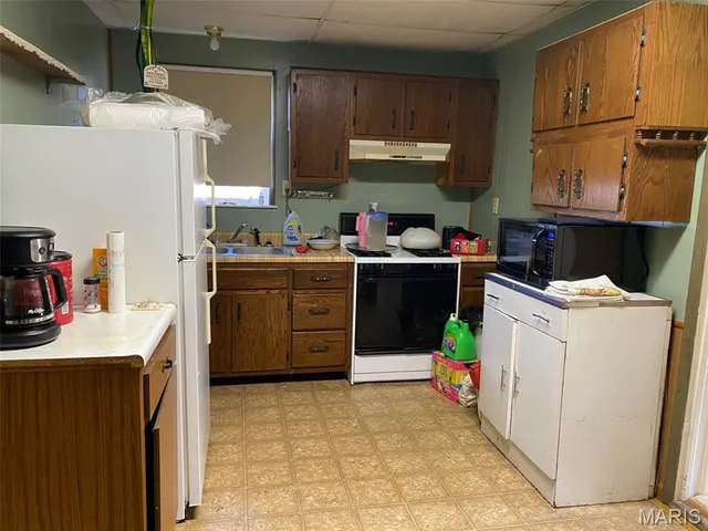 $12,500 | 655 North Talmadge Street, Witt, IL 62094